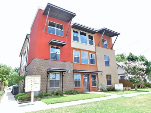 302-1512 N Elm Street, Denton, TX, 76201 | Card Image