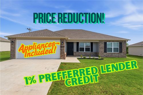 2558 Chittick St, Pea Ridge, AR, 72751-7010 | Card Image