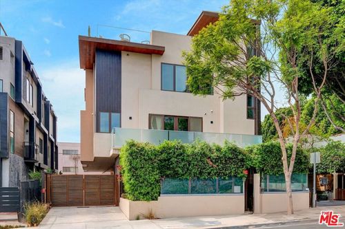 1249 N Formosa Ave, West Hollywood, CA, 90046-5800 | Card Image