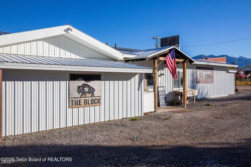 50 Westwood Ln, Thayne, WY, 83127-6403 | Card Image