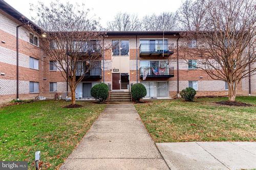 apt-301-4110 Mangalore Dr, ANNANDALE, VA, 22003-3152 | Card Image