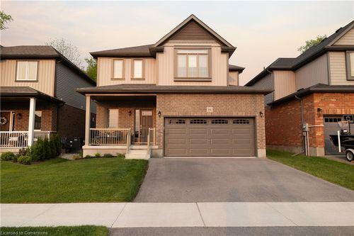 164 Snyder Ave N, Elmira, ON, N3B0C9 | Card Image