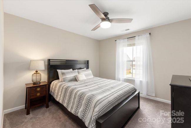 PRIMARY BEDROOM | Image 15