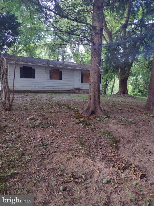 150 Paschall Mill Rd, WEST GROVE, PA, 19390-9103 | Card Image