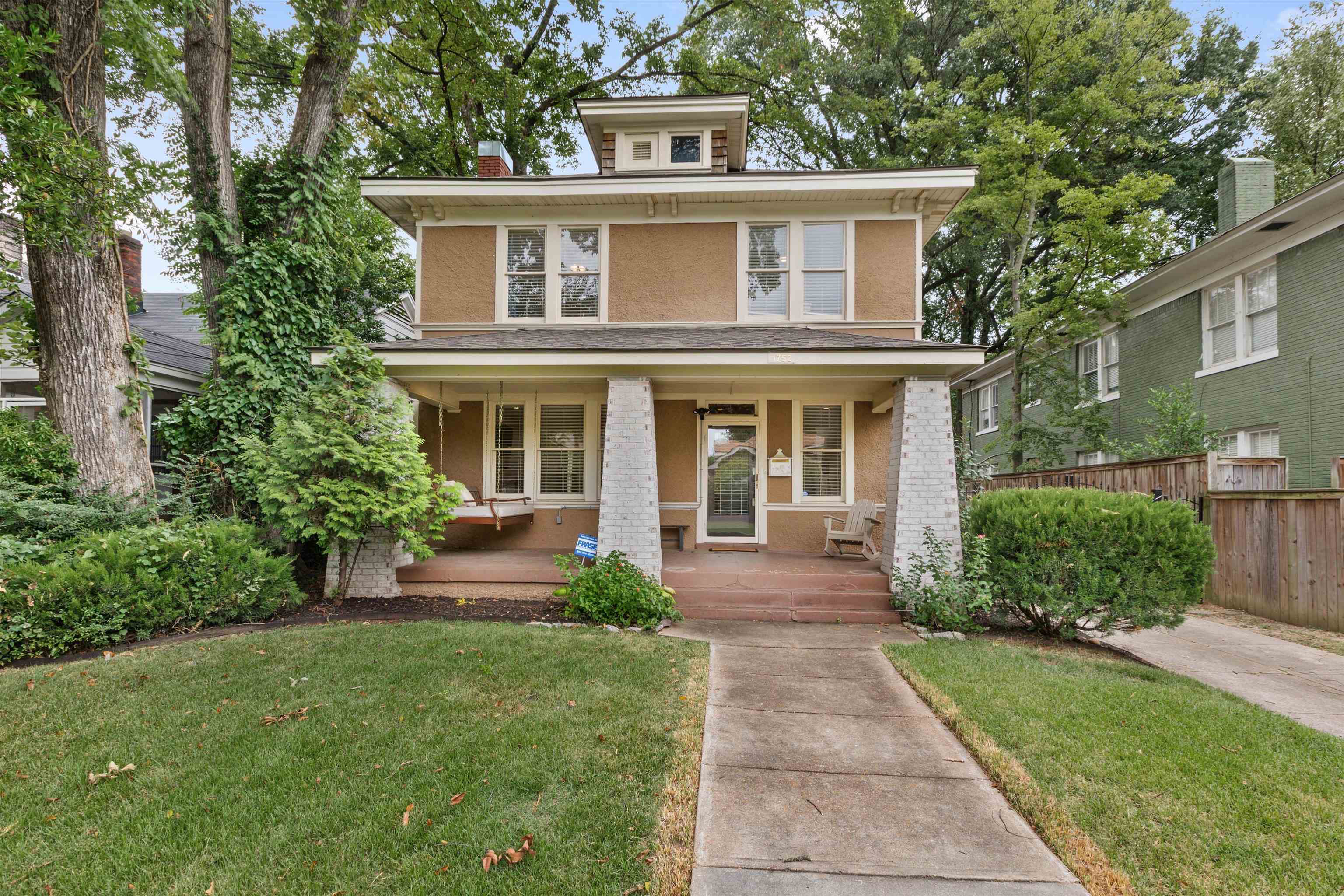 Lawrence Ave, Memphis, TN 38112