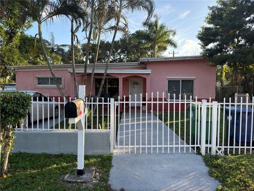 2630 Nw 114th St, Miami, FL, 33167-3454 | Card Image