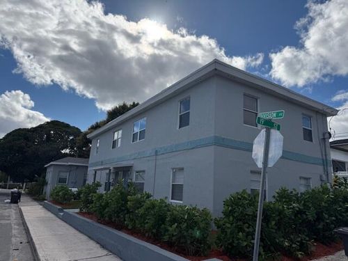 apt-201-1913 Division Ave, West Palm Beach, FL, 33407-6462 | Card Image