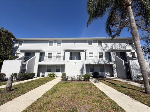 7113-7113 E Bank Dr, TAMPA, FL, 33617-7301 | Card Image