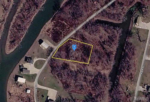 120 Lake Dr, Elsberry, MO, 63343-3303 | Card Image