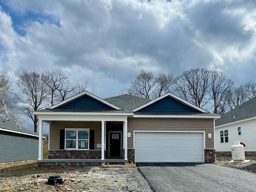 361 Gleneagles Dr, Butler, PA, 16001-1168 | Card Image