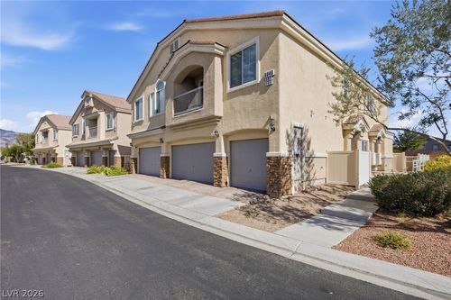 101-6040 Towboat St, North Las Vegas, NV, 89031-4211 | Card Image