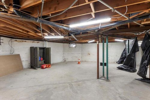 22325 Meekland Ave, Cherryland, CA, 94541-4931 | Card Image