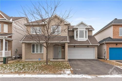 157 Annapolis Cir, Ottawa, ON, K1V1Z2 | Card Image