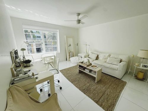 apt-303-1460 Ocean Dr, Miami Beach, FL, 33139-9301 | Card Image
