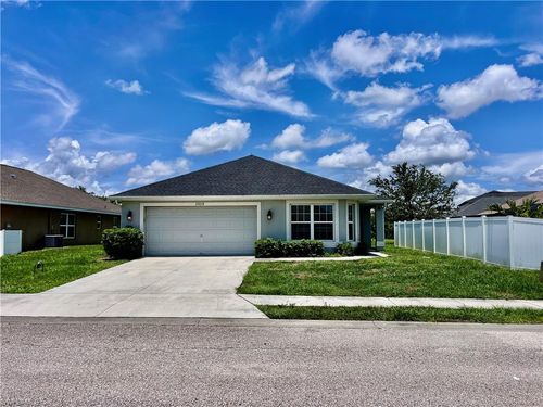 27078 Brook Forest Rd, Punta Gorda, FL, 33950-1304 | Card Image