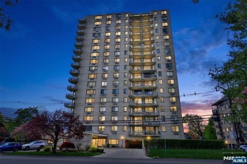 307 Prospect Ave, Hackensack, NJ, 07601-2514 | Card Image