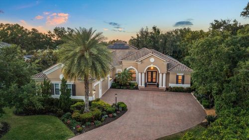 12407 Highfield Cir, LAKEWOOD RANCH, FL, 34202-7910 | Card Image