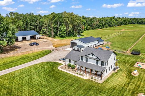 6445 Sycamore Rd, Centerburg, OH, 43011-6500 | Card Image
