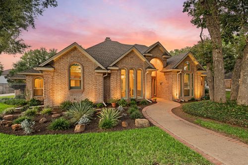 2504 Highland Meadow Dr, Colleyville, TX, 76034-5316 | Card Image