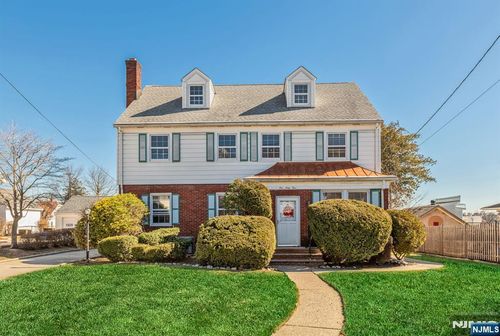 164 Chestnut St, Garfield, NJ, 07026-2728 | Card Image