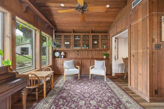 8604 Granada Hills Dr, House other with 4 bedrooms, 3 bathrooms and 3 parking in Austin TX | Image 9