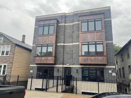 3w-1841 W 21st St, Chicago, IL, 60608-2714 | Card Image