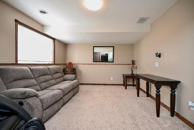22 LL Family Room I.jpg | Image 22