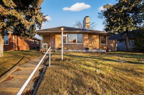 206 N Coquillard Dr, South Bend, IN, 46617-2617 | Card Image