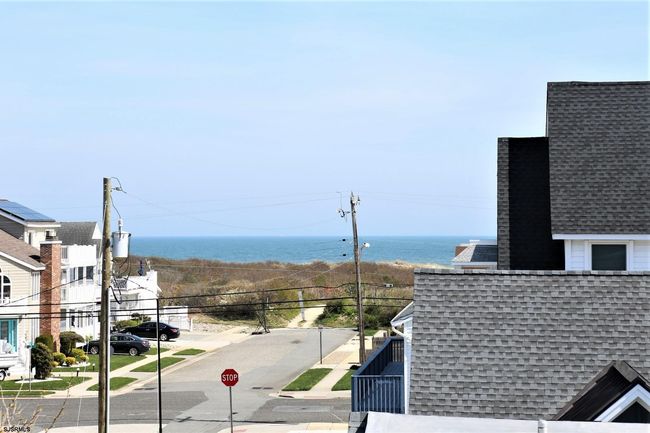 336 32 Nd St S, House other with 5 bedrooms, 4 bathrooms and null parking in Brigantine NJ | Image 14