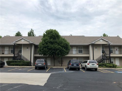 7-1770 N Gregg Ave, Fayetteville, AR, 72703-2469 | Card Image