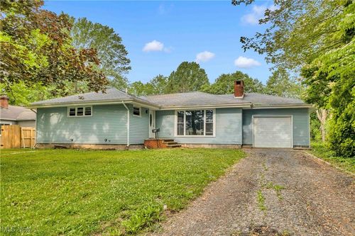 272 Hollywood St, Oberlin, OH, 44074-1048 | Card Image