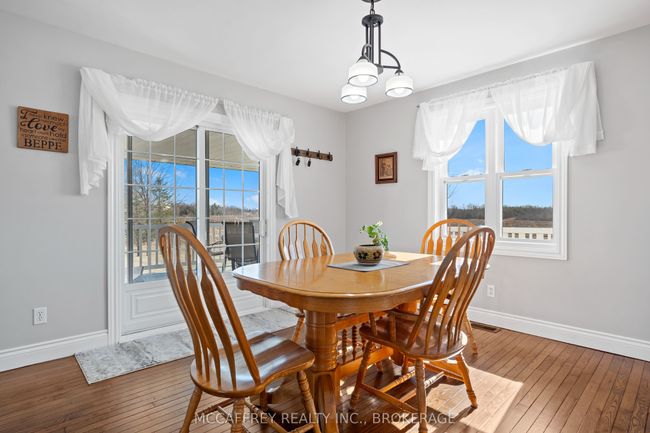 2492 County Rd 41, House other with 3 bedrooms, 2 bathrooms and 6 parking in Roblin ON | Image 11