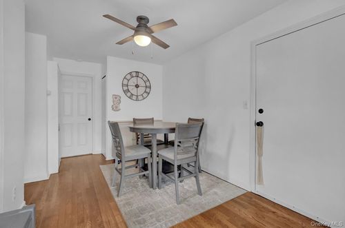 apt-2b-83 Finch Ln, Islip, NY, 11751-3352 | Card Image