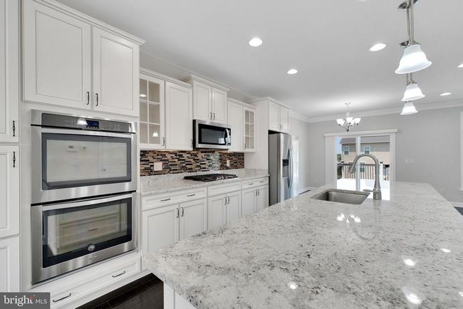 42510 Oak Park Sq, Townhouse with 3 bedrooms, 4 bathrooms and null parking in ASHBURN VA | Image 7