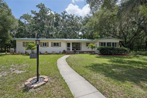 22 Poinsettia Dr, Deland, FL, 32724-1328 | Card Image