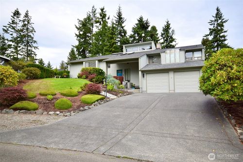 190 San Juan Dr, Sequim, WA, 98382-9394 | Card Image