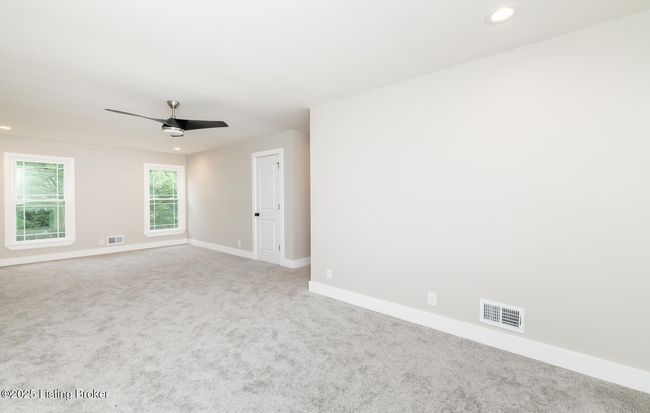 7110 Fox Harbor Rd, House other with 6 bedrooms, 3 bathrooms and null parking in Prospect KY | Image 59
