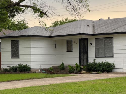 1220 Westmoreland Dr, Mckinney, TX, 75069-7317 | Card Image
