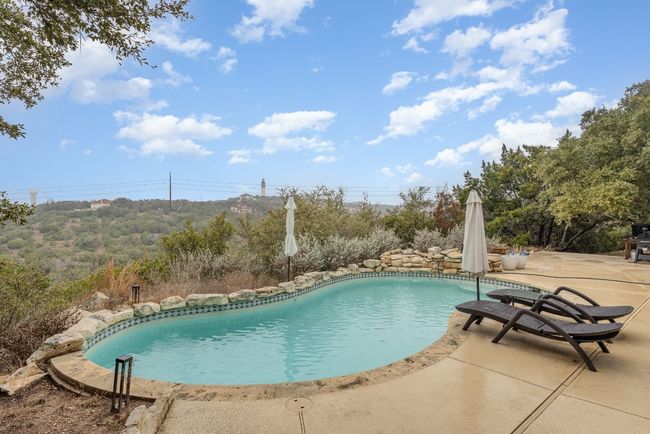 The lot goes well beyond the pool. One of the largest lots in the area of Hudson Bend and Lakeway. | Image 18