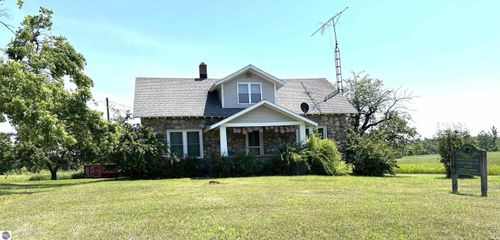 6851 M 32, Atlanta, MI, 49709-9178 | Card Image