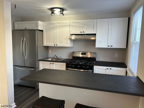 apt-a1-1709 Wood Ave, Roselle, NJ, 07203-2993 | Card Image