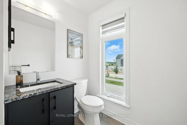 665 Cordelette Cir, House attached with 3 bedrooms, 3 bathrooms and 4 parking in Orleans ON | Image 33