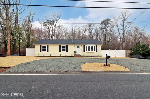 113 Lighthouse Dr, WARETOWN, NJ, 08758-1917 | Card Image