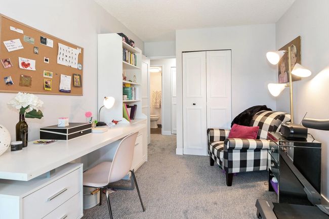 302 - 1355 Winter St, Condo with 2 bedrooms, 2 bathrooms and 1 parking in White Rock BC | Image 14