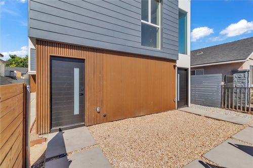 659 S Soto St, Los Angeles, CA, 90033 | Card Image