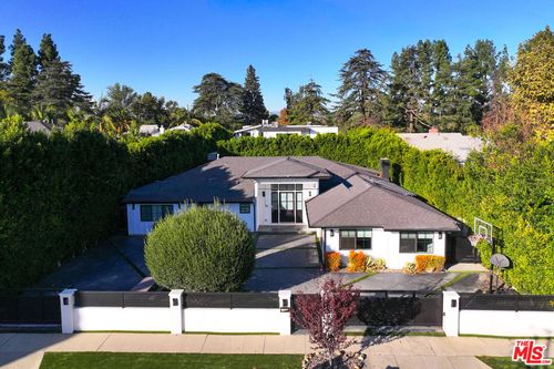 13339 Margate St, Sherman Oaks, CA, 91401-5910 | Card Image