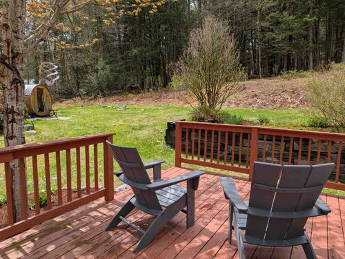 313 S Pine Banks Rd, Putney, VT, 05346-8791 | Card Image