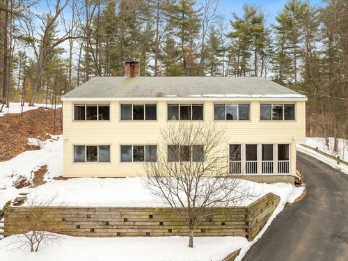 95 Lost Lake Dr, Groton, MA, 01450-1923 | Card Image