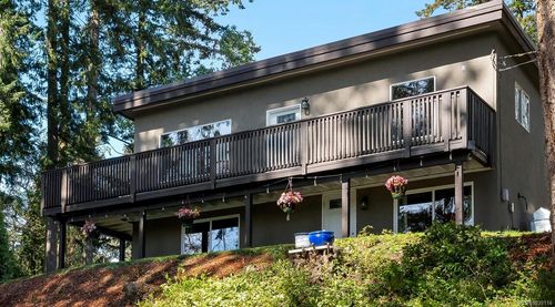 1084 Tatlow Rd, North Saanich, BC, V8L5P3 | Card Image