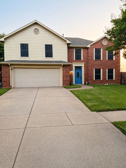 4301 Hudson Avenue, Grand Prairie, TX, 75052 | Card Image